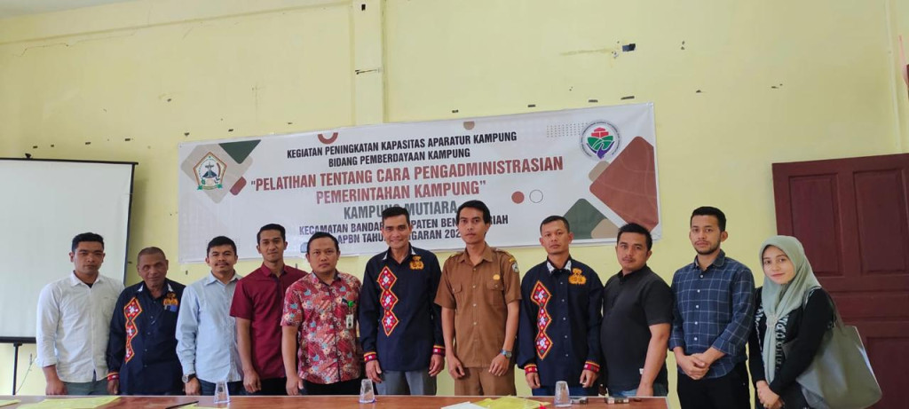 Kegiatan Pelatihan Aparatur Desa Mutiara.